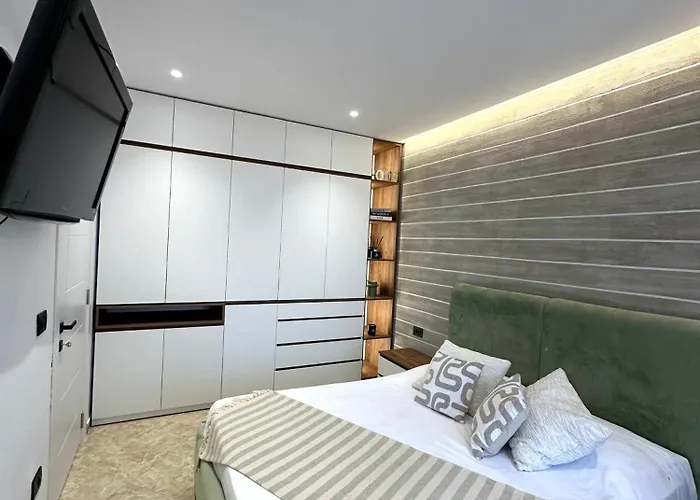 Shengjini Nova Apartment